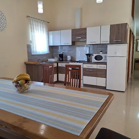 Apartment With Parking Space Seline, Paklenica - 23552 Starigrad Paklenica