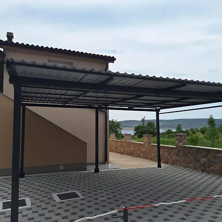 With Parking Space Seline, Paklenica - 23552 *